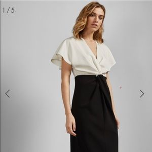 ❌ SOLD ❌ NWT Ted Baker SOLD OUT in Stores 💋